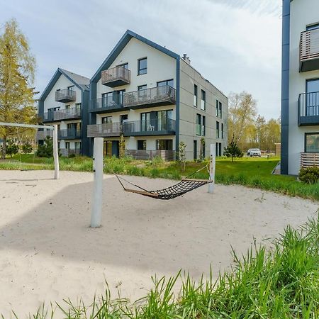Apartament Submarine Surfingbird Dzwirzyno Bagian luar foto