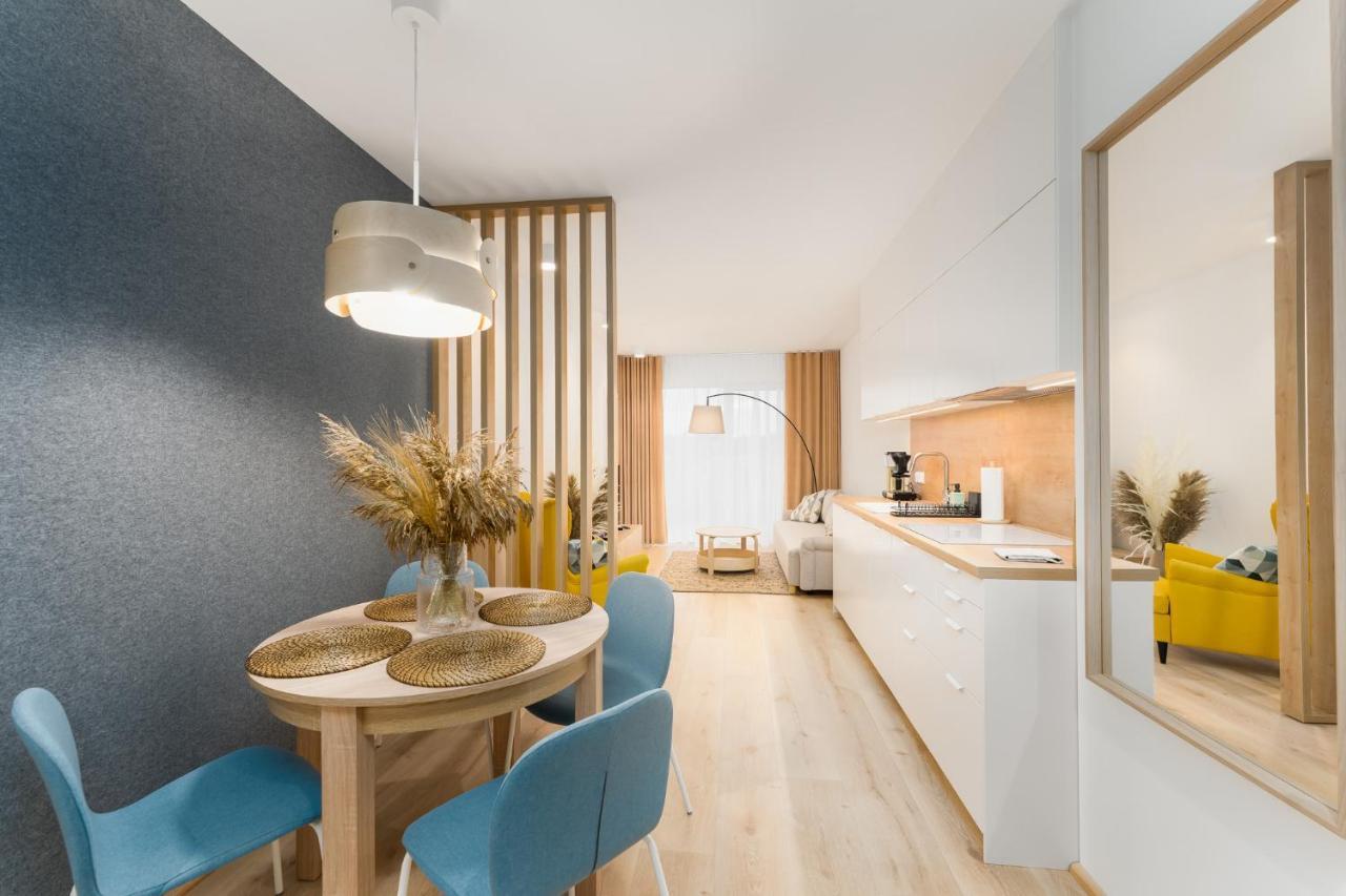 Apartament Submarine Surfingbird Dzwirzyno Bagian luar foto